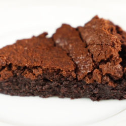 Flourless Chocolate Cake (Gluten Free)